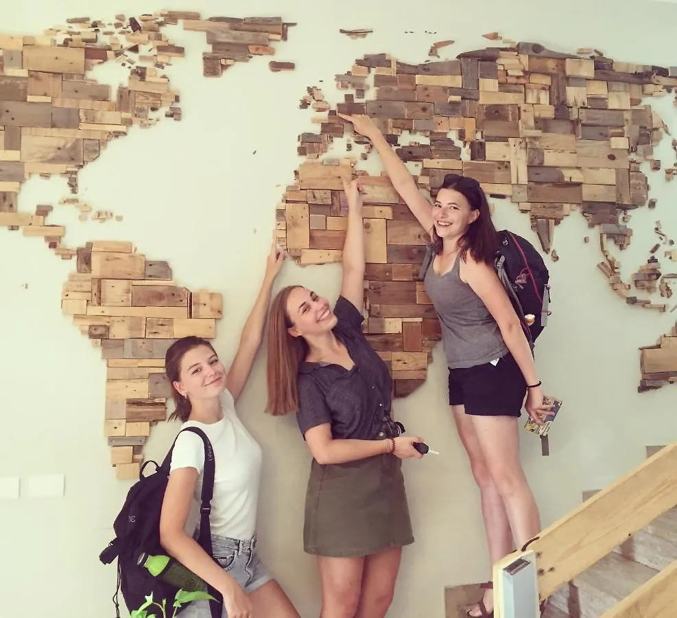 La Cordata Accommodation - Woodhouse Bike Hotel شْنيسيلّو بالسامو 2*,