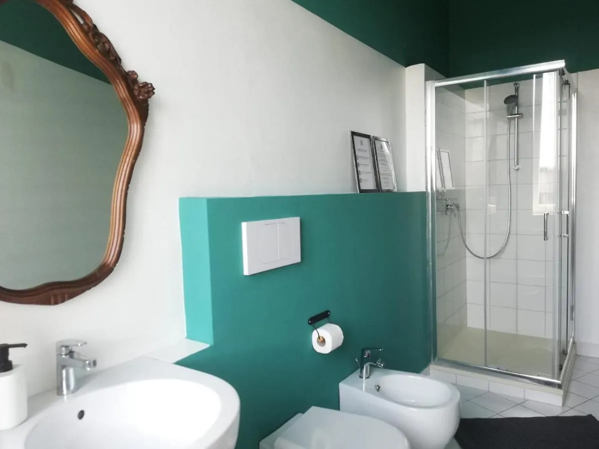 La Cordata Accommodation - Woodhouse Bike Hotel شْنيسيلّو بالسامو