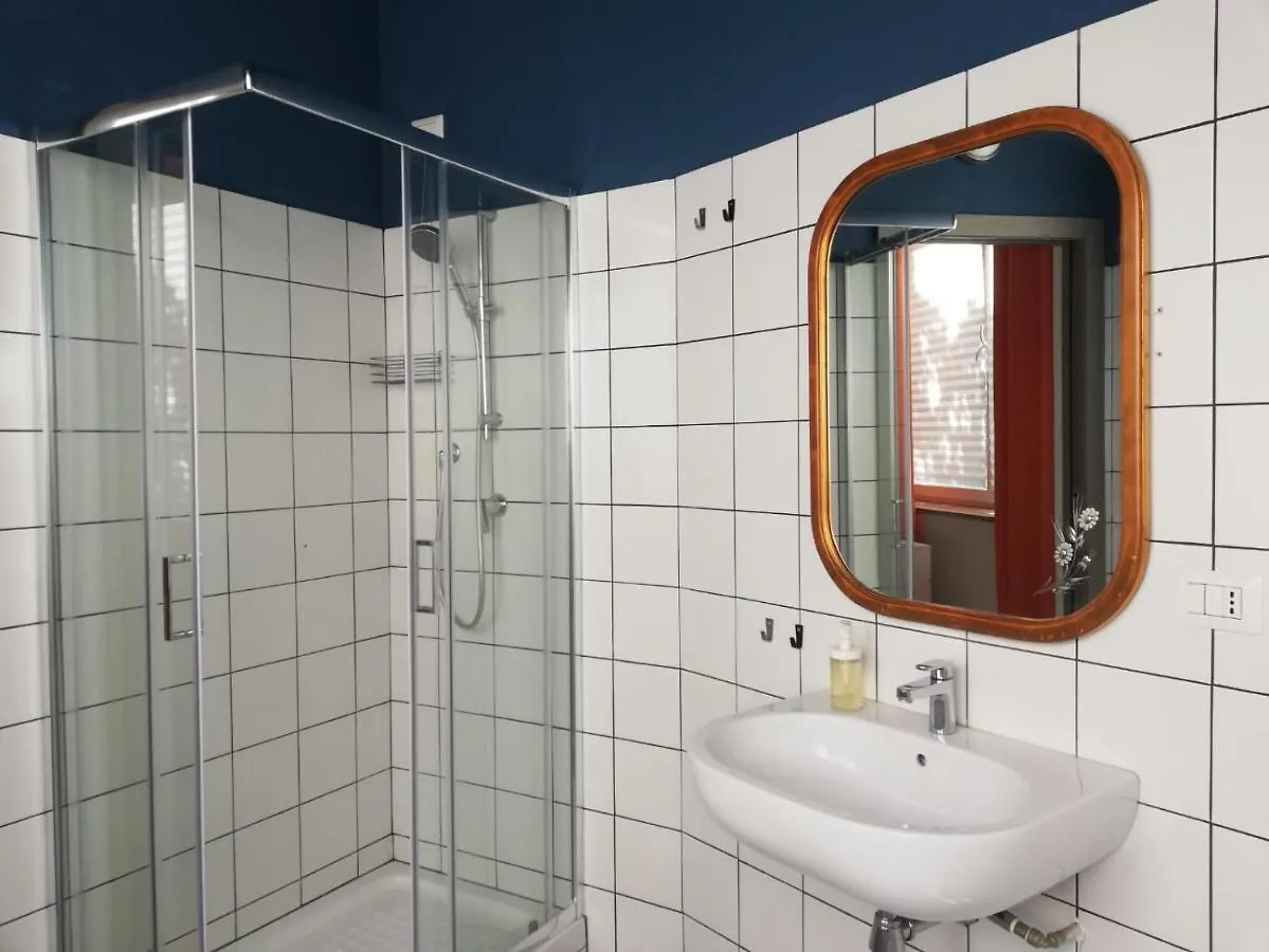 La Cordata Accommodation - Woodhouse Bike Hotel شْنيسيلّو بالسامو