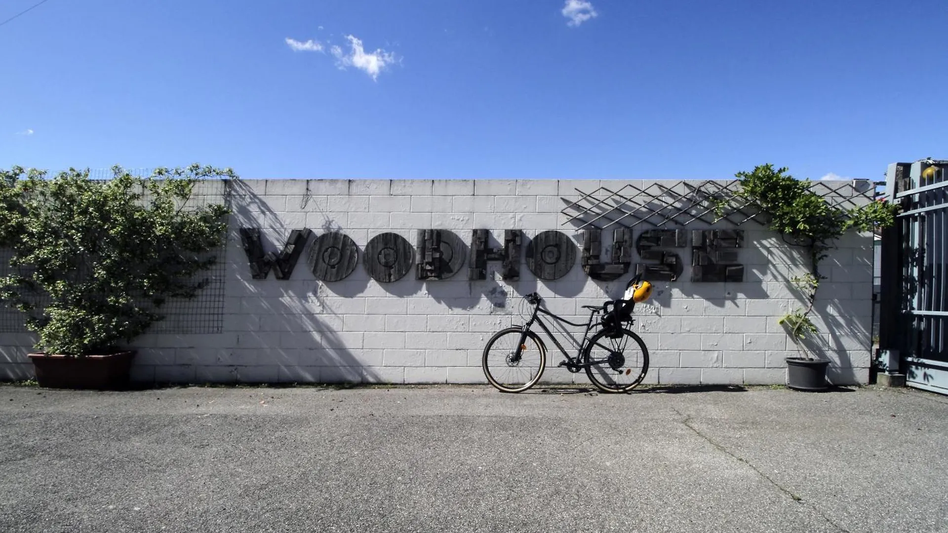 La Cordata Accommodation - Woodhouse Bike Hotel شْنيسيلّو بالسامو